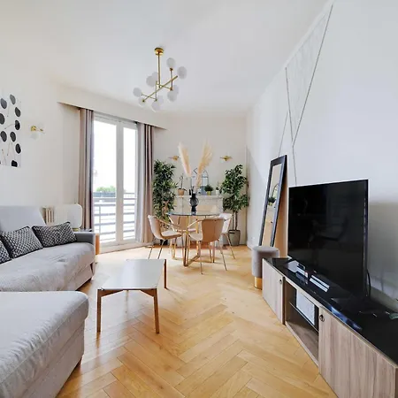Modern & Refined 1bdr 4p - Roland Garros Apartman Párizs